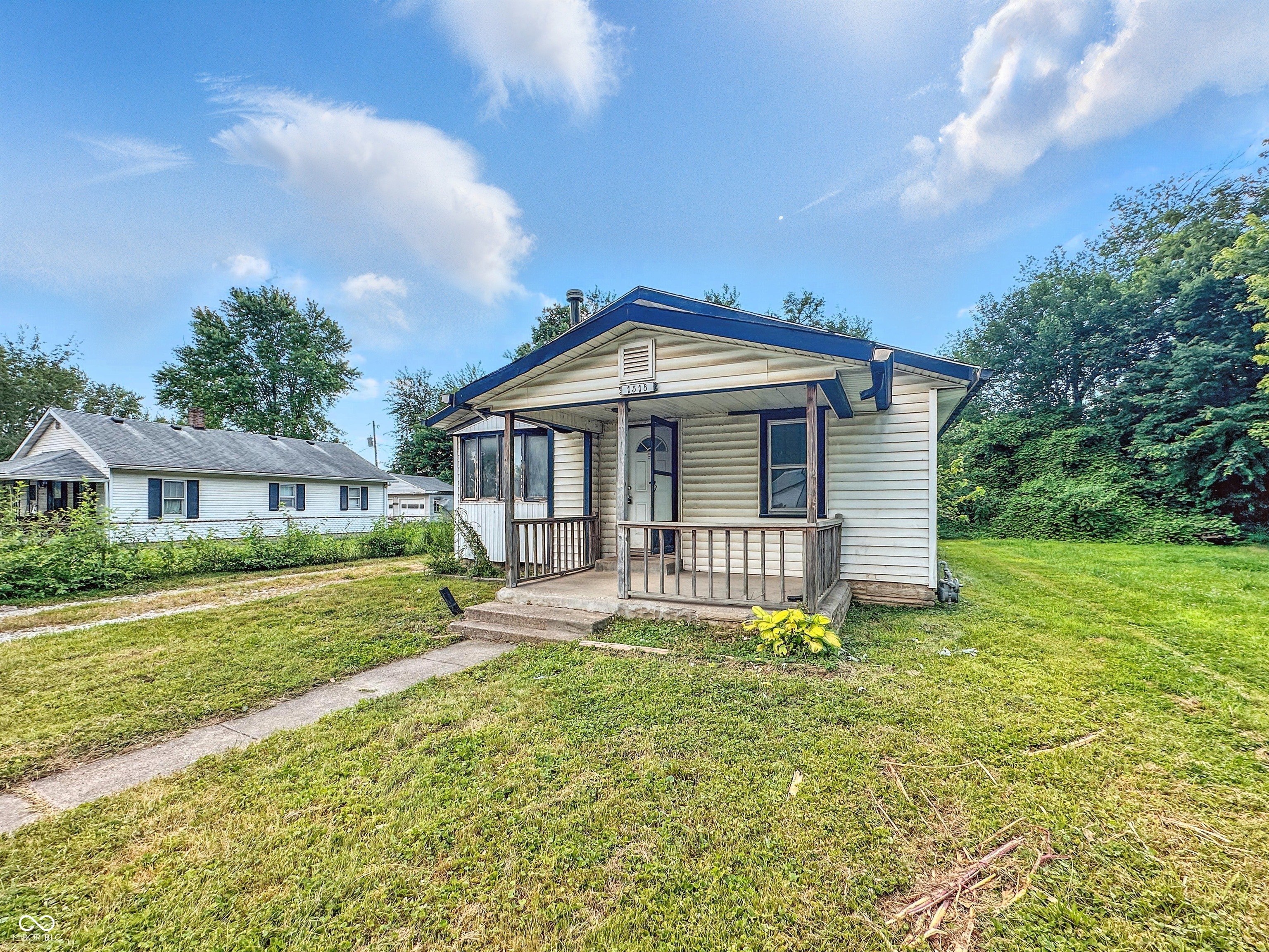 1518 S Goodlet Avenue Indianapolis IN 46241