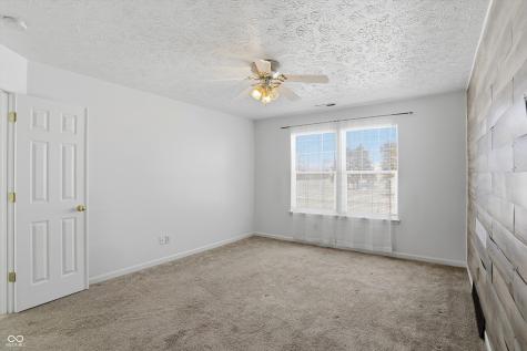 1882 Chatham Place Danville IN 46122