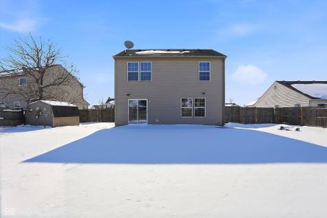 1882 Chatham Place Danville IN 46122