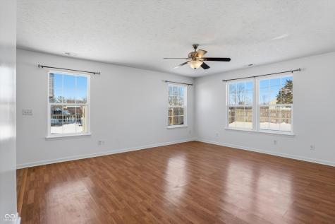 1882 Chatham Place Danville IN 46122