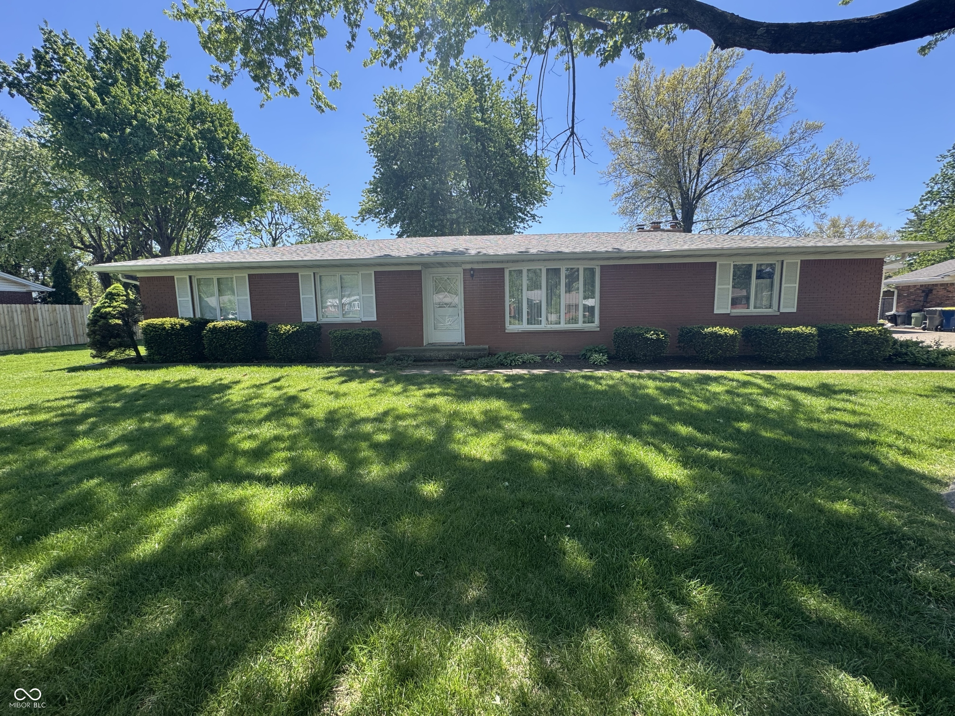 1905 Remington Place Indianapolis IN 46227
