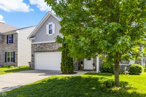 2101 Creek Bank Drive Columbus IN 47201