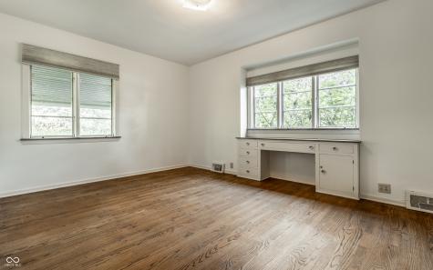 1207 Golden Hill Drive Indianapolis IN 46208