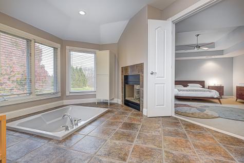 11758 Arborhill Drive Zionsville IN 46077