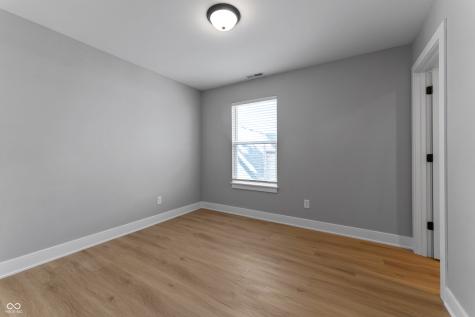 221 N Beville Avenue Indianapolis IN 46201