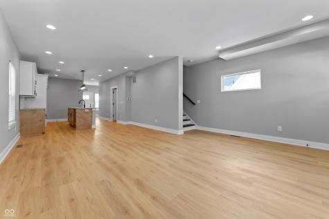 221 N Beville Avenue Indianapolis IN 46201