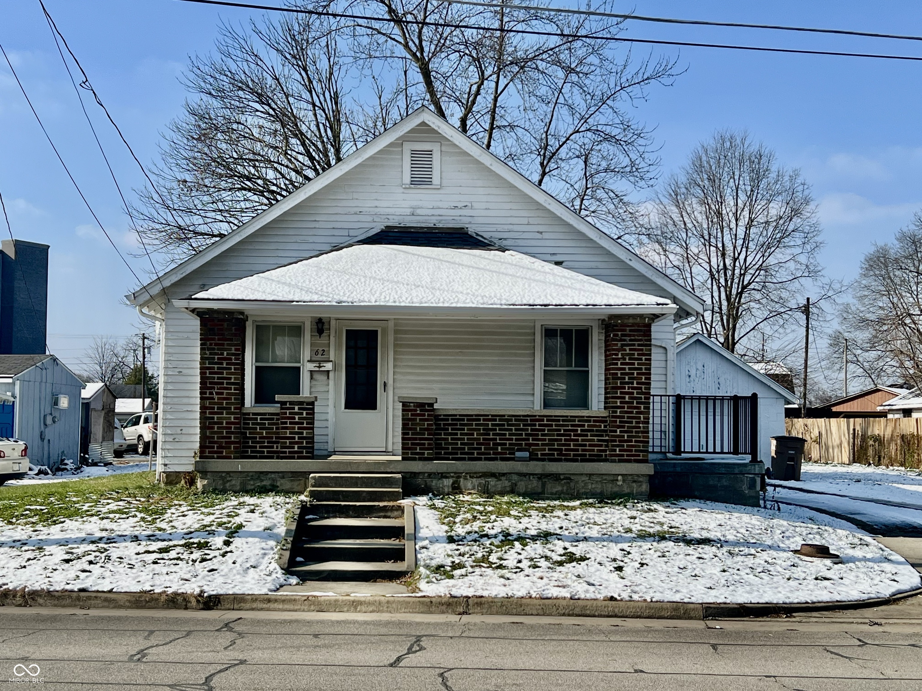 62 S Mapleton Street Columbus IN 47201