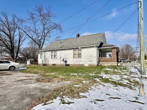62 S Mapleton Street Columbus IN 47201
