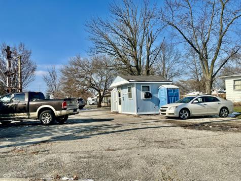 62 S Mapleton Street Columbus IN 47201