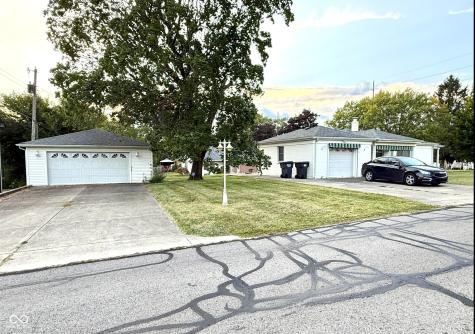 1921 E 10th Street Anderson IN 46012
