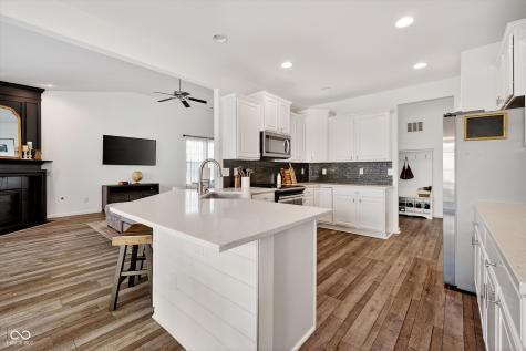 1770 Harris Hawk Court Brownsburg IN 46112