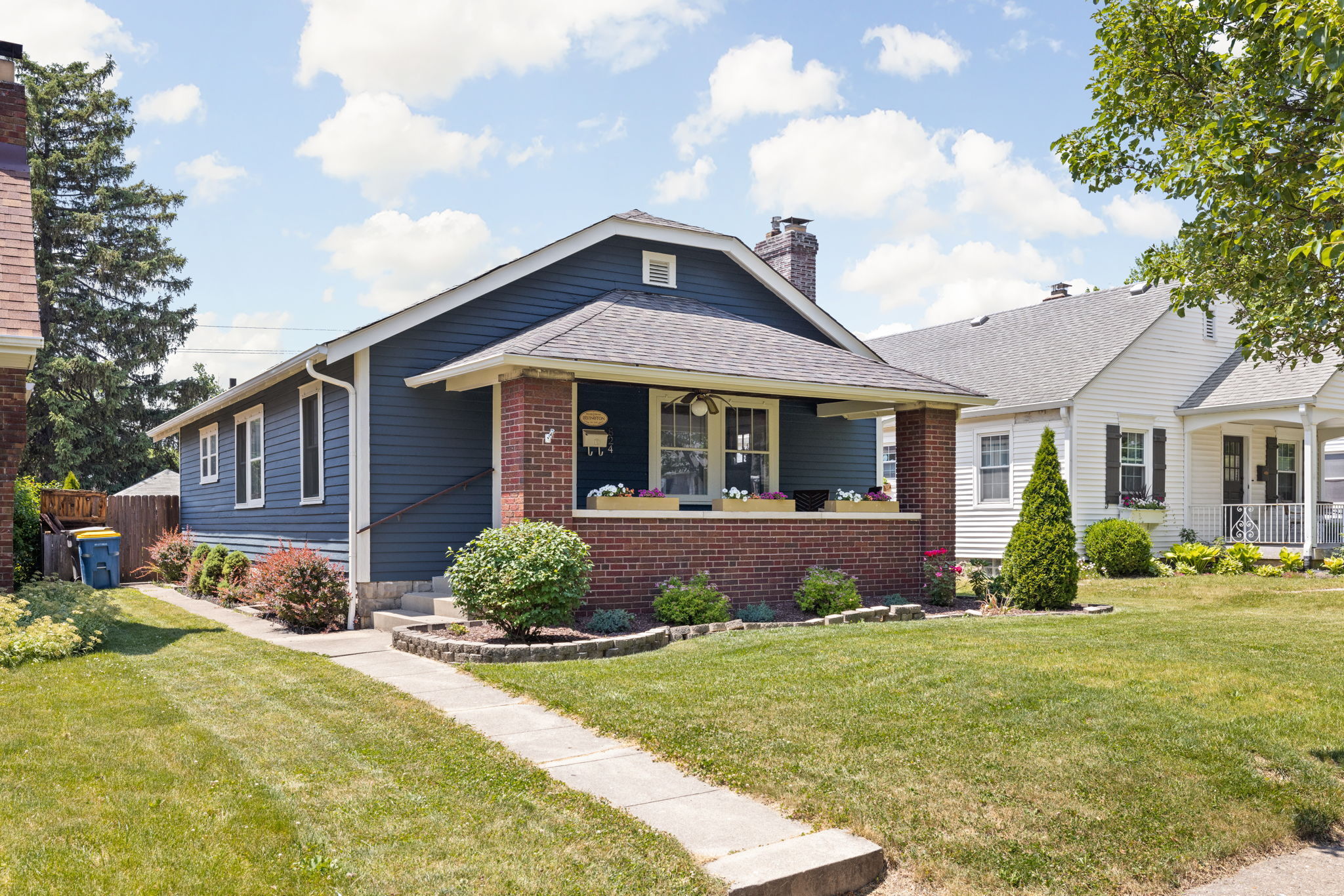 824 N Leland Avenue Indianapolis IN 46219