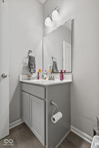 9133 Thames Drive Avon IN 46123