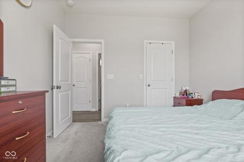 9133 Thames Drive Avon IN 46123