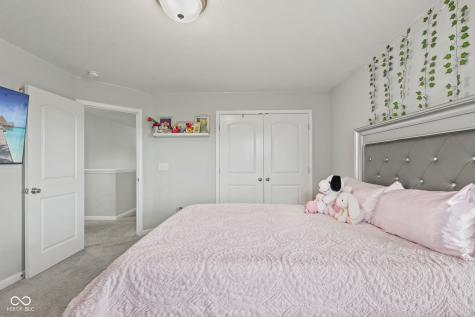 9133 Thames Drive Avon IN 46123