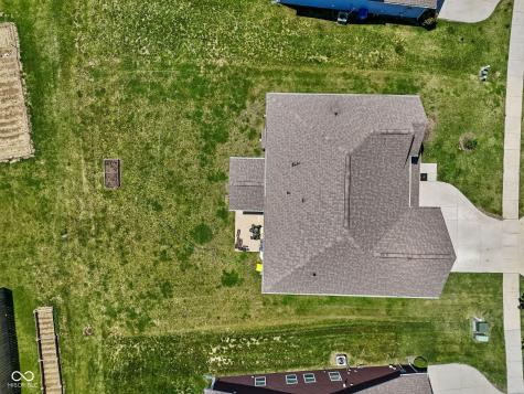 9133 Thames Drive Avon IN 46123