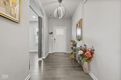 9133 Thames Drive Avon IN 46123