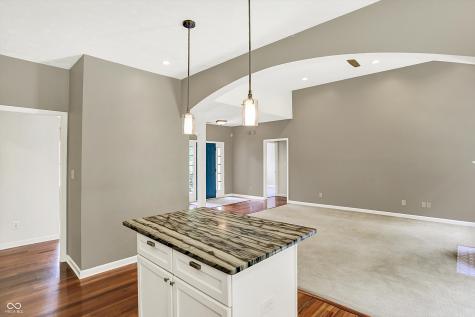 38 Golden Tree Lane Indianapolis IN 46227
