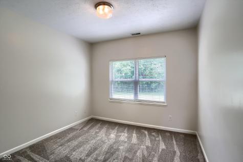 38 Golden Tree Lane Indianapolis IN 46227