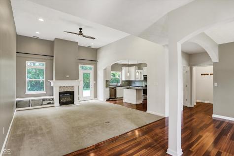 38 Golden Tree Lane Indianapolis IN 46227