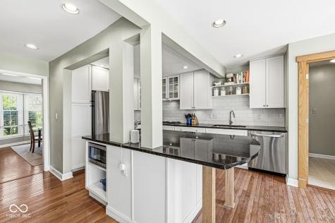 635 E 84th Street Indianapolis IN 46240