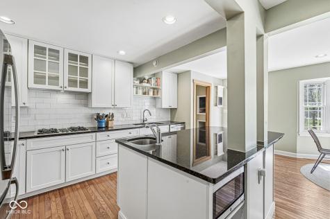 635 E 84th Street Indianapolis IN 46240