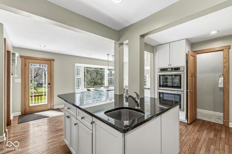 635 E 84th Street Indianapolis IN 46240