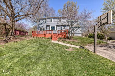 635 E 84th Street Indianapolis IN 46240