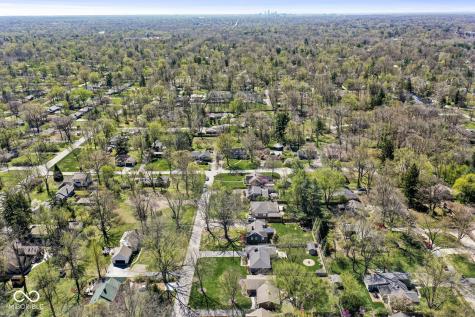 635 E 84th Street Indianapolis IN 46240