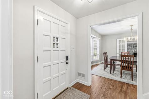635 E 84th Street Indianapolis IN 46240