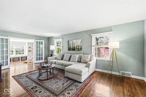 635 E 84th Street Indianapolis IN 46240