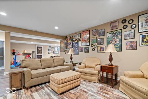 1013 Domino Drive Carmel IN 46032