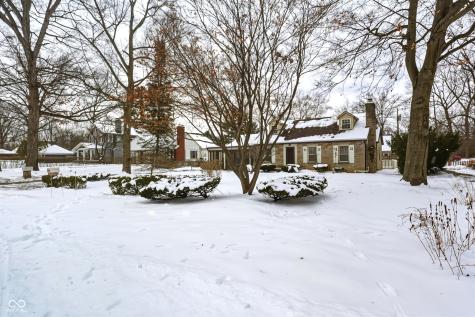 5214 Woodside Drive Indianapolis IN 46228