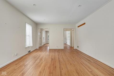 5214 Woodside Drive Indianapolis IN 46228