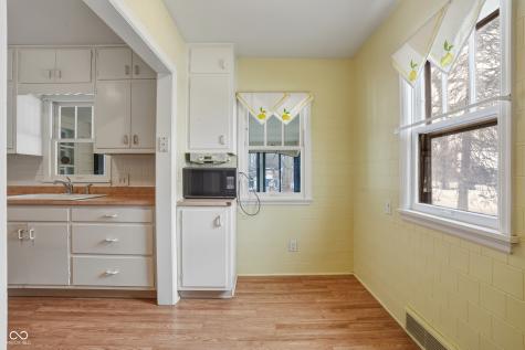 5214 Woodside Drive Indianapolis IN 46228