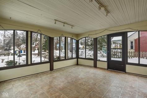 5214 Woodside Drive Indianapolis IN 46228