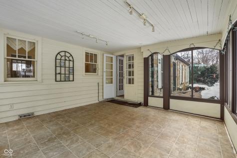 5214 Woodside Drive Indianapolis IN 46228