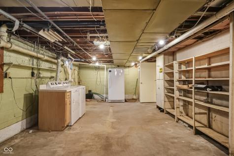 5214 Woodside Drive Indianapolis IN 46228