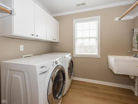 16802 Oak Manor Drive Westfield IN 46074