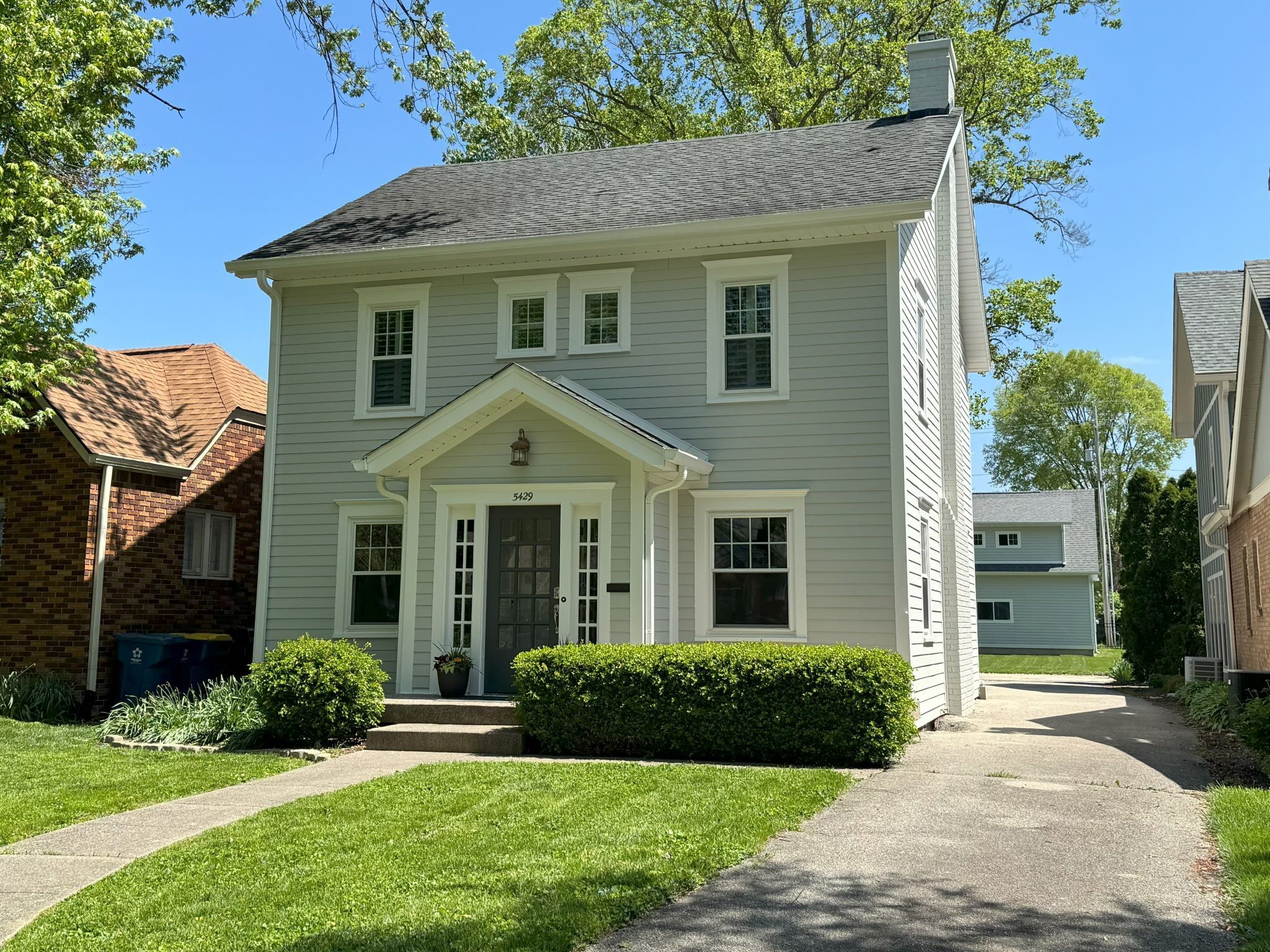 5429 Broadway Street Indianapolis IN 46220