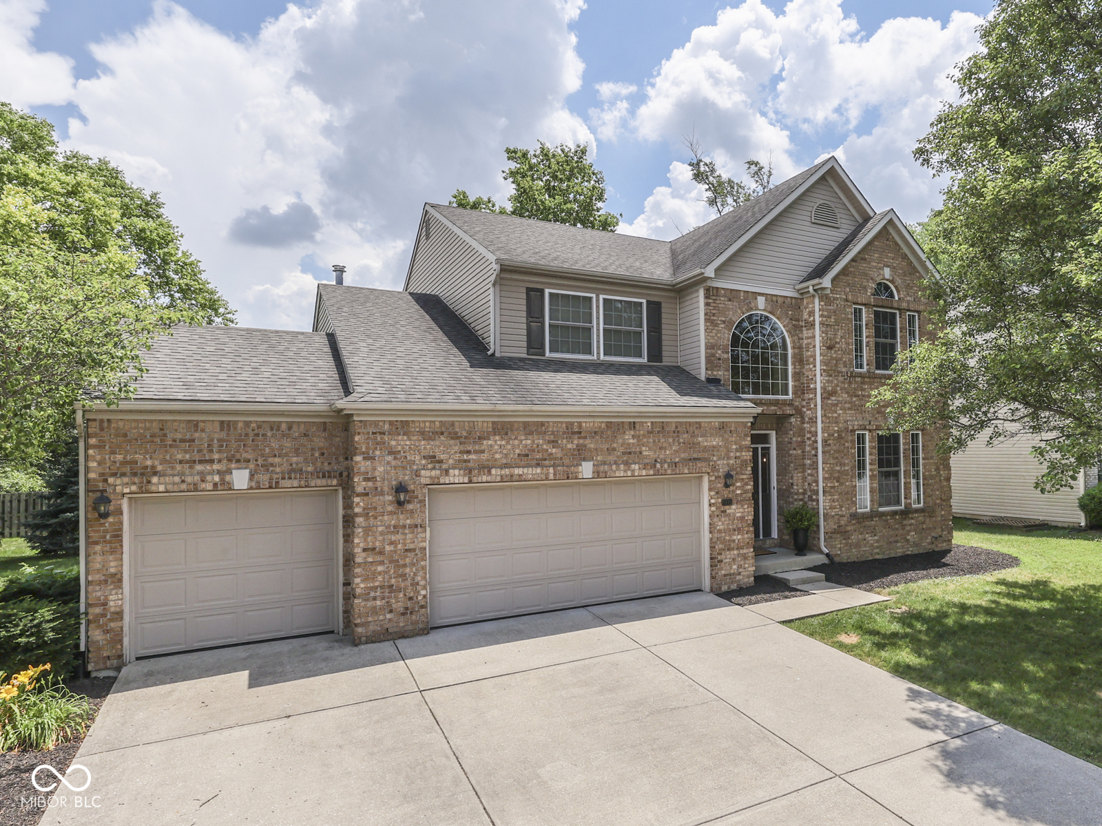 8415 Alcona Drive Indianapolis IN 46237