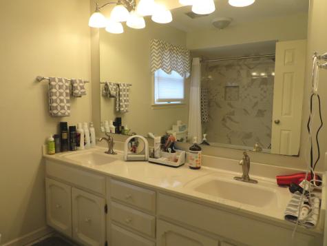 410 Bradock Court Indianapolis IN 46234