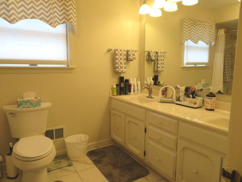410 Bradock Court Indianapolis IN 46234