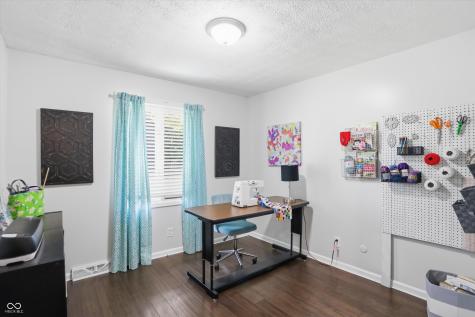 929 Briarwood Drive Greenwood IN 46142