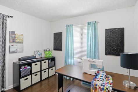 929 Briarwood Drive Greenwood IN 46142