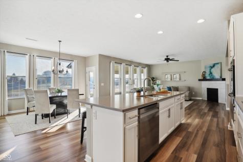 15662 Whelchel Drive Fishers IN 46037