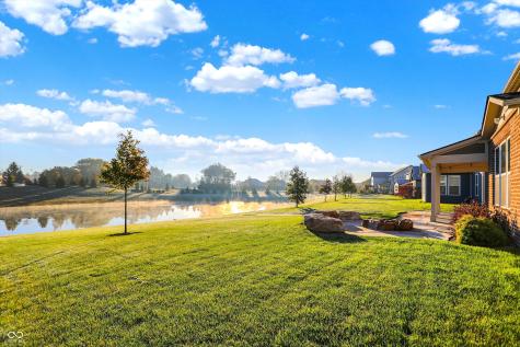 15662 Whelchel Drive Fishers IN 46037