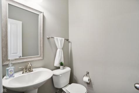 15662 Whelchel Drive Fishers IN 46037