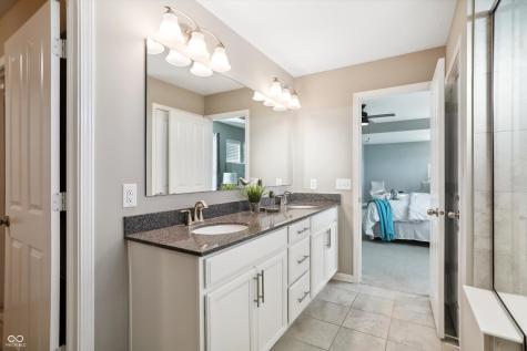 15662 Whelchel Drive Fishers IN 46037