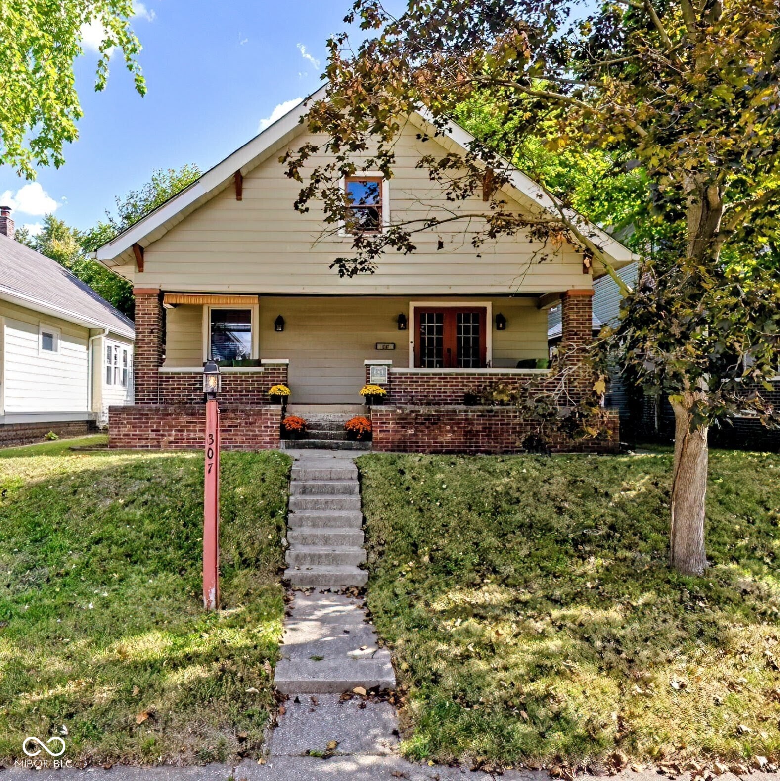 1307 N Oakland Avenue Indianapolis IN 46201